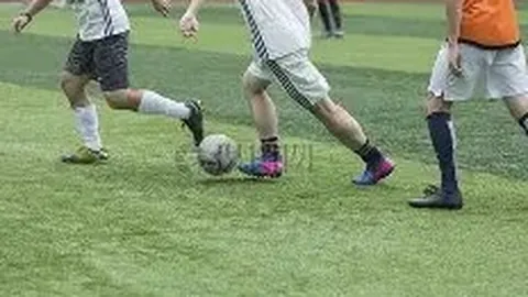 利物浦传奇滑铁卢：1953-54赛季惊心动魄的15场不胜危机，如今12战仅1胜，降级阴影再度笼罩！